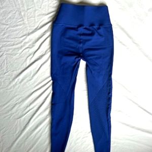 Blue fabletics sculpting leggings XS